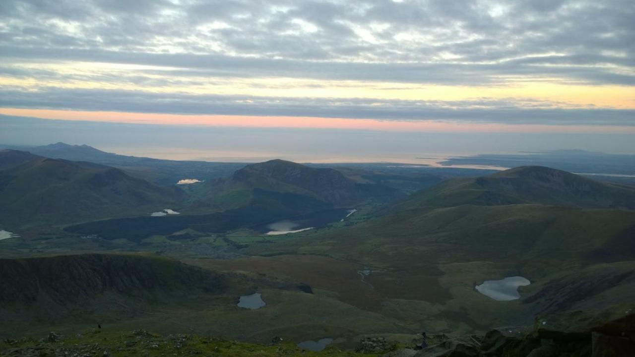 Zip Cottage Sleeps 2-3 Climb Snowdon Zip World Tanygrisiau エクステリア 写真